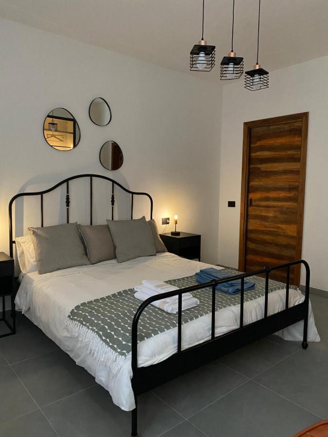 Il Vecchio Casale B&B Sedini Экстерьер фото